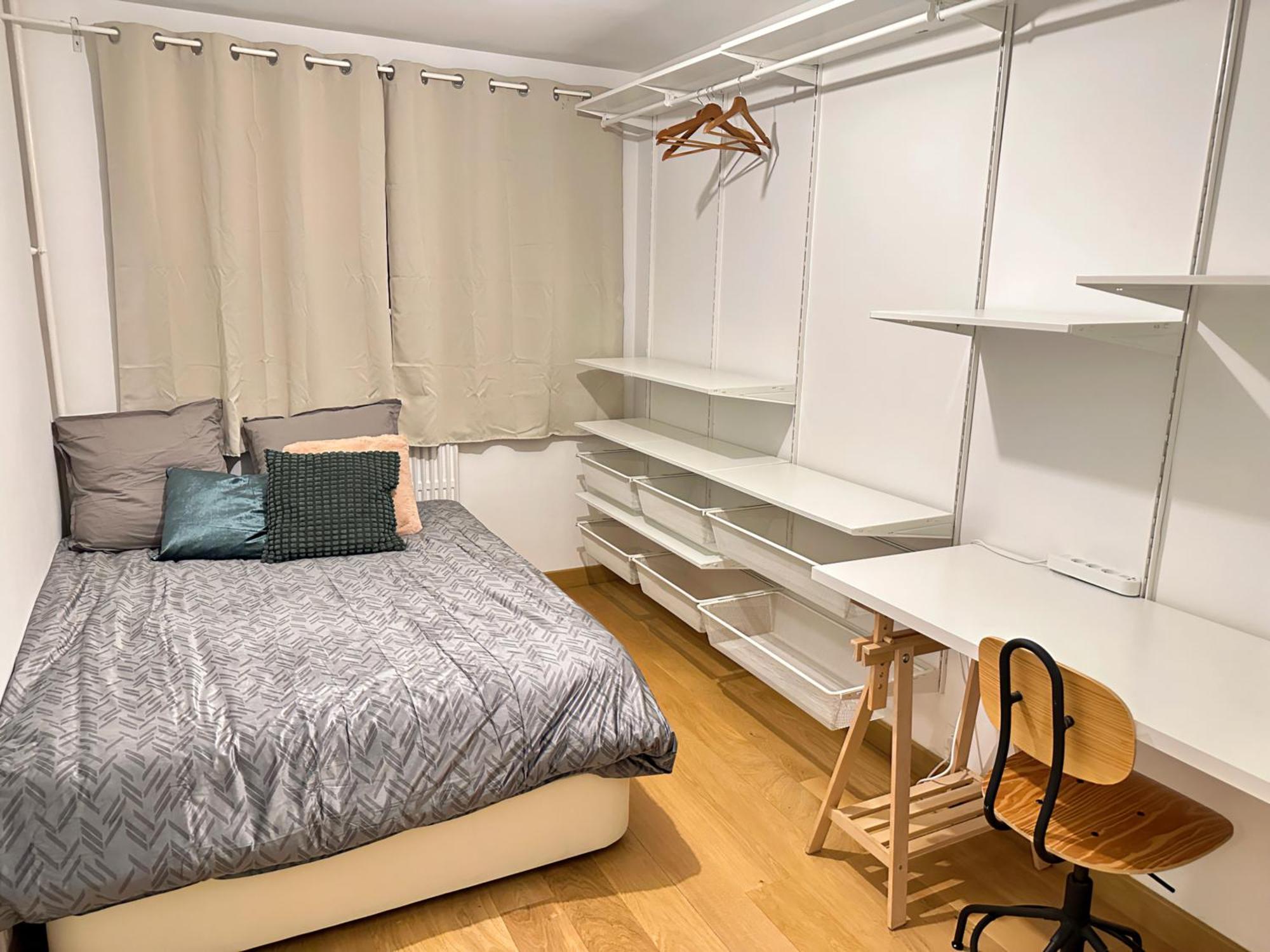 Cozy 3 Bedroom Apartment Dans Republique Paříž Exteriér fotografie